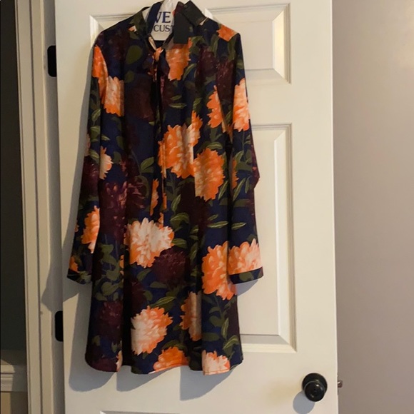 Flower print guess dress - Picture 1 of 4
